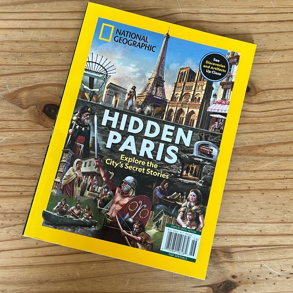 National Geographic HIDDEN History of PARIS mag 4home or office waiting room